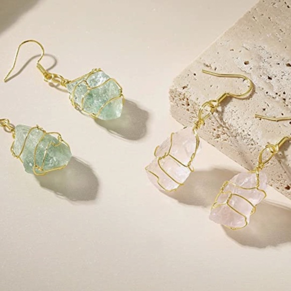 Stone Earrings For Women 14K Gold Healing Crystal Irregular Earrings Handmade Na